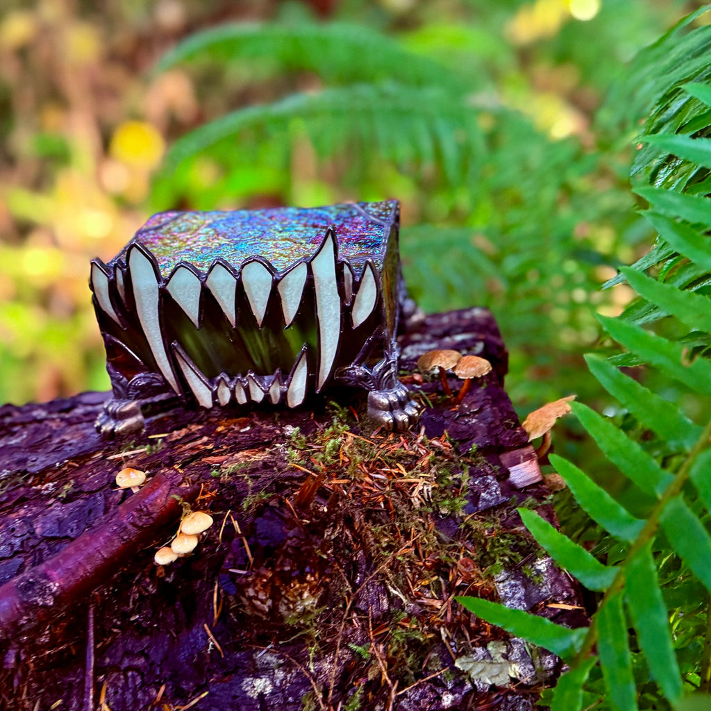 Fangs trinket stained glass box - made to order
